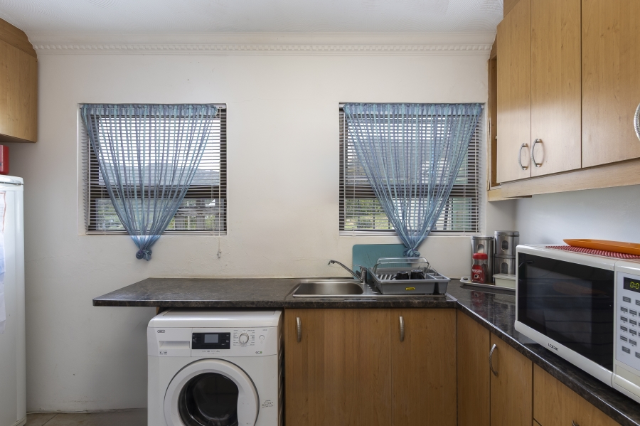 3 Bedroom Property for Sale in Firlands Western Cape